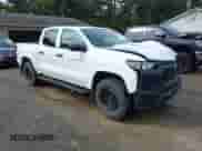 2024 Chevrolet Colorado 4WD Work Truck z VIN 1GCPTBEKXR1168277, wystawiony jako IAAI lot #43136080 z przebiegiem 30 484 mil mil oraz . Historia ofert i sprzedaży dostępna na DreamBid. Obrazek 1.