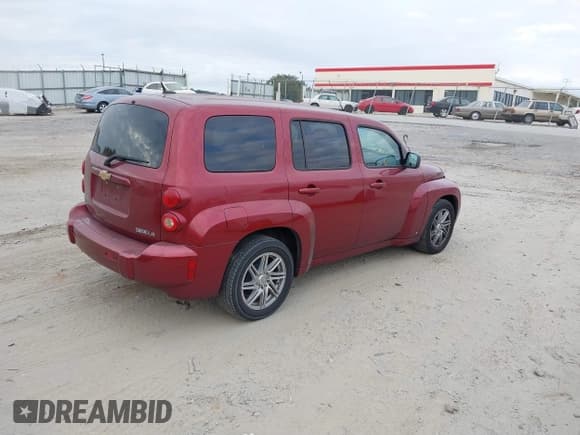 ✅ 2009 Chevrolet HHR LS • VIN: 3GNCA13B99S590225 • Lot: 40741385. Listed on IAAI with 110,408 mi. Free auction sales archive from the USA and detailed vehicle history report at DreamBid. Image 4.