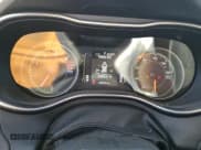 ✅ 2021 Jeep Cherokee Latitude • VIN: 1C4PJLCB9MD141013 • Lot: 81877295. Wystawiony na Copart z przebiegiem 60 523 mil. Bezpłatny archiwum sprzedaży aukcyjnych z USA i szczegółowy raport historii pojazdu na DreamBid. Zdjęcie 9.