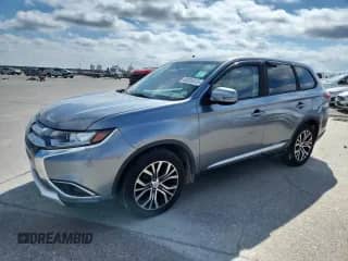 2016 Mitsubishi Outlander SE с VIN JA4AD3A30GZ042199, выставлен на аукционе Copart как лот 85328355 с пробегом 173 742 миль миль и Чистый • Clean title. История ставок и продаж доступна на DreamBid. Изображение 1.