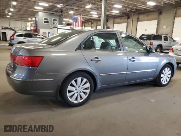 2010 Hyundai Sonata SE с VIN 5NPEU4AC2AH654206, выставлен на аукционе Copart как лот 85390755 с пробегом 177 854 миль миль и Списание • Salvage title. История ставок и продаж доступна на DreamBid. Изображение 3.