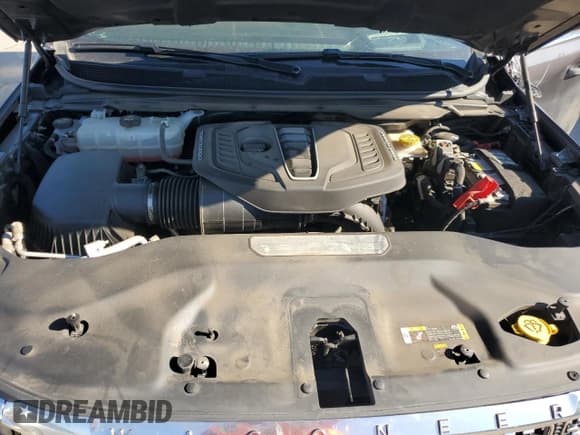 ✅ 2023 Jeep Grand Wagoneer Series III • VIN: 1C4SJSGP2PS510711 • Lot: 88495525. Listed on Copart with 30,111 mi. Free auction sales archive from the USA and detailed vehicle history report at DreamBid. Image 12.