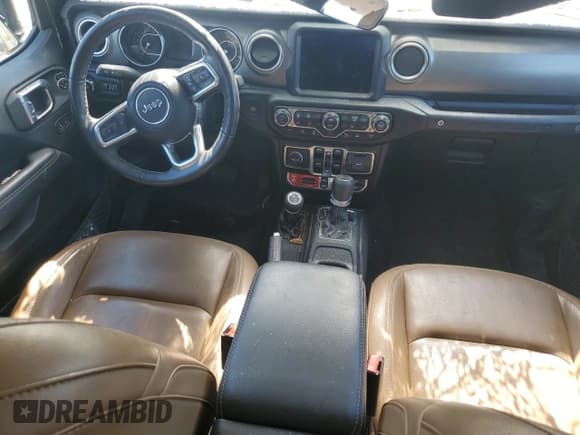 ✅ 2022 Jeep Wrangler Unlimited Rubicon • VIN: 1C4JJXFG6NW171967 • Lot: 84758785. Wystawiony na Copart z przebiegiem 47 115 mil. Bezpłatny archiwum sprzedaży aukcyjnych z USA i szczegółowy raport historii pojazdu na DreamBid. Zdjęcie 8.