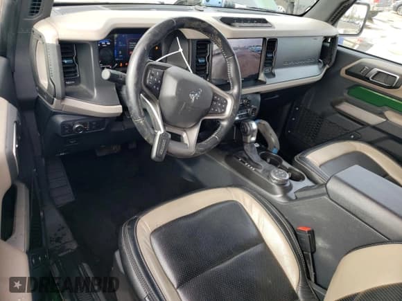 ✅ 2022 Ford Bronco • VIN: 1FMDE5CP2NLB82262 • Lot: 52394245. Listed on Copart with 27,778 mi. Free auction sales archive from the USA and detailed vehicle history report at DreamBid. Image 8.