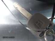 ✅ 2006 Honda Accord LX • VIN: 1HGCM56406A110172 • Lot: 43848444. Wystawiony na IAAI z przebiegiem 206 649 mil. Bezpłatny archiwum sprzedaży aukcyjnych z USA i szczegółowy raport historii pojazdu na DreamBid. Zdjęcie 11.