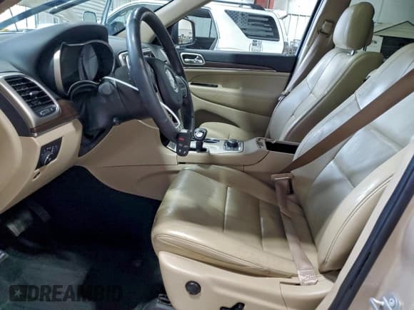 ✅ 2015 Jeep Grand Cherokee Limited • VIN: 1C4RJFBG2FC913738 • Lot: 94229715. Listed on Copart with 80,792 mi. Free auction sales archive from the USA and detailed vehicle history report at DreamBid. Image 7.