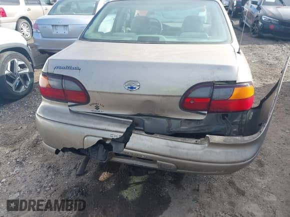 2000 Chevrolet Malibu с VIN 1G1ND52J9Y6131068, выставлен на аукционе IAAI как лот 41436575 с пробегом 111 844 миль миль и . История ставок и продаж доступна на DreamBid. Изображение 6.