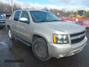 ✅ 2008 Chevrolet Avalanche LTZ • VIN: 3GNEC12088G212269 • Lot: 41861630. Listed on IAAI with 193,111 mi. Free auction sales archive from the USA and detailed vehicle history report at DreamBid. Image 1.