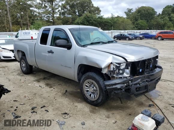 ✅ 2011 Chevrolet Silverado 1500 Work Truck • VIN: 1GCRCPEX4BZ307358 • Lot: 72553084. Listed on Copart with 104,291 mi. Free auction sales archive from the USA and detailed vehicle history report at DreamBid. Image 4.