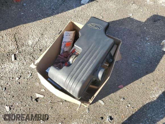 ✅ 2007 Chevrolet Colorado Work Truck • VIN: 1GCCS149978208993 • Lot: 84844844. Wystawiony na Copart z przebiegiem 232 982 mil. Bezpłatny archiwum sprzedaży aukcyjnych z USA i szczegółowy raport historii pojazdu na DreamBid. Zdjęcie 12.