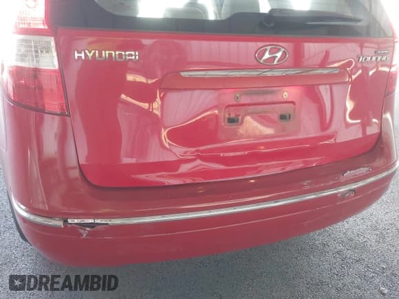 ✅ 2011 Hyundai Elantra SE • VIN: KMHDC8AE7BU088439 • Lot: 43111174. Listed on IAAI with 156,428 mi. Free auction sales archive from the USA and detailed vehicle history report at DreamBid. Image 6.