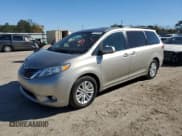 ✅ 2017 Toyota Sienna XLE • VIN: 5TDYZ3DC1HS885185 • Lot: 91701405. Wystawiony na Copart z przebiegiem 60 156 mil. Bezpłatny archiwum sprzedaży aukcyjnych z USA i szczegółowy raport historii pojazdu na DreamBid. Zdjęcie 1.