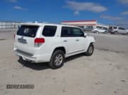 ✅ 2011 Toyota 4Runner SR5 • VIN: JTEZU5JR8B5014235 • Lot: 43434569. Wystawiony na IAAI z przebiegiem 213 016 mil. Bezpłatny archiwum sprzedaży aukcyjnych z USA i szczegółowy raport historii pojazdu na DreamBid. Zdjęcie 4.