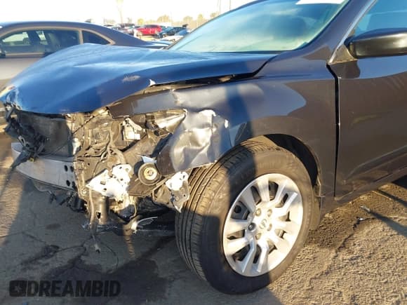 ✅ 2015 Nissan Altima S • VIN: 1N4AL3AP6FC570610 • Lot: 43365084. Listed on IAAI with 80,933 mi. Free auction sales archive from the USA and detailed vehicle history report at DreamBid. Image 18.