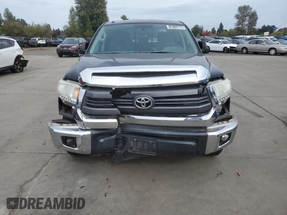 ✅ 2015 Toyota Tundra SR5 • VIN: 5TFUM5F18FX061308 • Lot: 85388715. Listed on Copart with 87,519 mi. Free auction sales archive from the USA and detailed vehicle history report at DreamBid. Image 5.