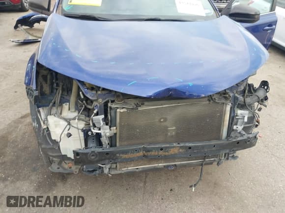 ✅ 2014 Toyota RAV4 LE • VIN: 2T3ZFREVXEW074141 • Lot: 43524420. Listed on IAAI with 160,664 mi. Free auction sales archive from the USA and detailed vehicle history report at DreamBid. Image 6.