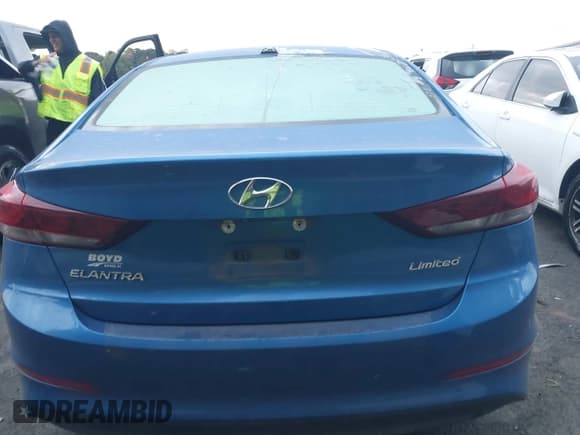 ✅ 2017 Hyundai Elantra Limited • VIN: 5NPD84LF6HH007292 • Lot: 43420084. Listed on IAAI with 103,502 mi. Free auction sales archive from the USA and detailed vehicle history report at DreamBid. Image 16.