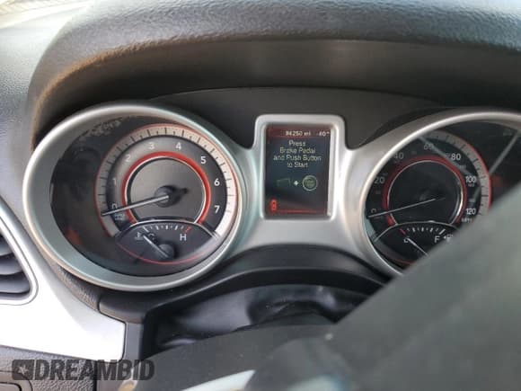 ✅ 2019 Dodge Journey SE Value • VIN: 3C4PDCAB0KT867814 • Lot: 84387525. Wystawiony na Copart z przebiegiem 84 250 mil. Bezpłatny archiwum sprzedaży aukcyjnych z USA i szczegółowy raport historii pojazdu na DreamBid. Zdjęcie 9.