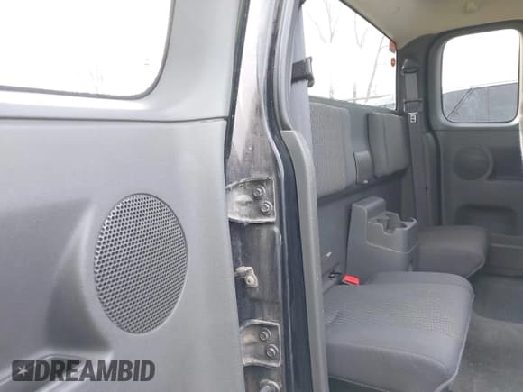 ✅ 2006 Chevrolet Colorado 1LT • VIN: 1GCDT196968256458 • Lot: 41689522. Listed on IAAI with 68,514 mi. Free auction sales archive from the USA and detailed vehicle history report at DreamBid. Image 8.