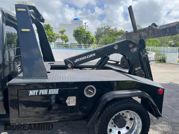 ✅ 2016 Ford F-450 XL • VIN: 1FDUF4GY7GEB64728 • Lot: 65394005. Wystawiony na Copart z przebiegiem 62 mil. Bezpłatny archiwum sprzedaży aukcyjnych z USA i szczegółowy raport historii pojazdu na DreamBid. Zdjęcie 6.