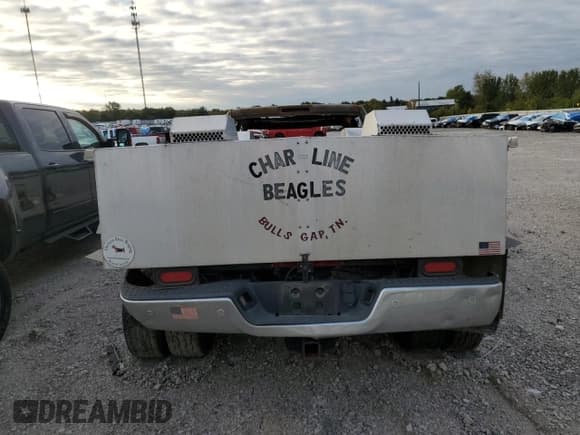 ✅ 2018 Ram 3500 Laramie • VIN: 3C63RRJL5JG408692 • Lot: 86455405. Wystawiony na Copart z przebiegiem Nie podano. Bezpłatny archiwum sprzedaży aukcyjnych z USA i szczegółowy raport historii pojazdu na DreamBid. Zdjęcie 6.