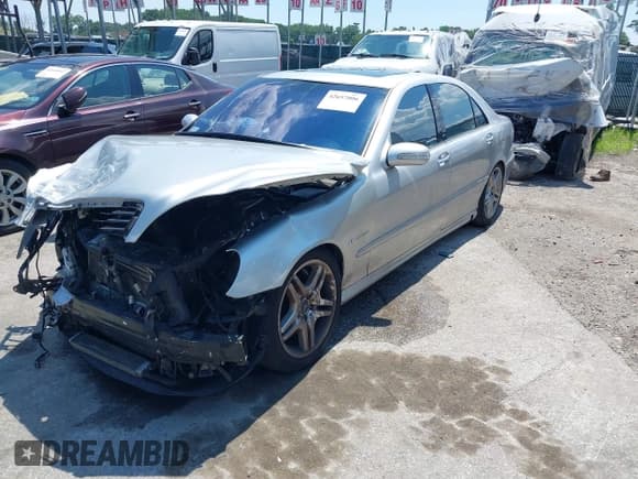 ✅ 2004 Mercedes-Benz S 55 AMG • VIN: WDBNG74J54A392503 • Lot: 42657006. Listed on IAAI with 141,707 mi. Free auction sales archive from the USA and detailed vehicle history report at DreamBid. Image 17.