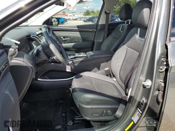 ✅ 2022 Hyundai Tucson Limited • VIN: 5NMJE3AE6NH077254 • Lot: 66324404. Wystawiony na Copart z przebiegiem 40 459 mil. Bezpłatny archiwum sprzedaży aukcyjnych z USA i szczegółowy raport historii pojazdu na DreamBid. Zdjęcie 7.