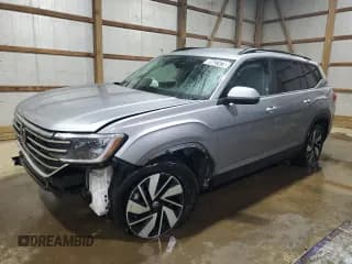 ✅ 2025 Volkswagen Atlas SE • VIN: 1V2WR2CA2SC507224 • Lot: 89637475. Wystawiony na Copart z przebiegiem 19 207 mil. Bezpłatny archiwum sprzedaży aukcyjnych z USA i szczegółowy raport historii pojazdu na DreamBid. Zdjęcie 1.