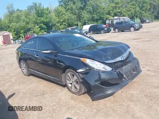 ✅ 2011 Hyundai Sonata Hybrid • VIN: KMHEC4A45BA011008 • Lot: 42847678. Wystawiony na IAAI z przebiegiem 166 160 mil. Bezpłatny archiwum sprzedaży aukcyjnych z USA i szczegółowy raport historii pojazdu na DreamBid. Zdjęcie 1.