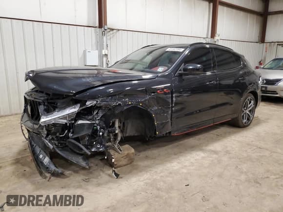 ✅ 2022 Maserati Levante • VIN: ZN661ZUT5NX384757 • Лот: 45182284. Опубликован ранее на Copart с пробегом 8 567 миль. Бесплатный доступ к архиву аукционных продаж из США и подробный отчёт об истории автомобиля на DreamBid. Изображение 1.