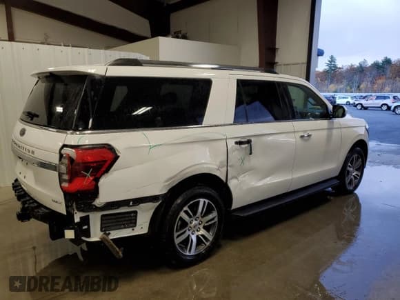 ✅ 2024 Ford Expedition Max Limited • VIN: 1FMJK2A84REA28538 • Lot: 89631515. Listed on Copart with 57,807 mi. Free auction sales archive from the USA and detailed vehicle history report at DreamBid. Image 3.