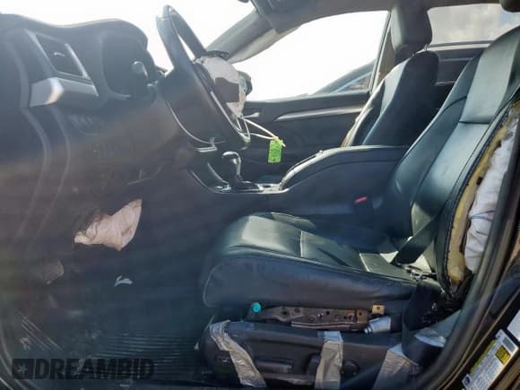 ✅ 2018 Toyota Highlander SE • VIN: 5TDJZRFH0JS882572 • Лот: 70714945. Опубликован ранее на Copart с пробегом 45 078 миль. Бесплатный доступ к архиву аукционных продаж из США и подробный отчёт об истории автомобиля на DreamBid. Изображение 7.