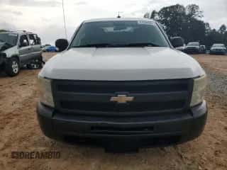 2010 Chevrolet Silverado 1500 1HY z VIN 3GCXCUEJ8AG221180, wystawiony jako Copart lot #81834355 z przebiegiem Nie podano mil oraz Szkoda całkowita • Salvage title. Historia ofert i sprzedaży dostępna na DreamBid. Obrazek 5.