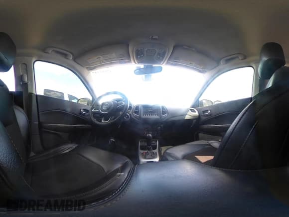 ✅ 2020 Jeep Compass Latitude • VIN: 3C4NJCBBXLT198869 • Lot: 42885397. Listed on IAAI with 163,554 mi. Free auction sales archive from the USA and detailed vehicle history report at DreamBid. Image 19.