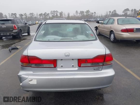 ✅ 2002 Honda Accord VP • VIN: 1HGCF86622A074850 • Lot: 41815031. Listed on IAAI with 209,738 mi. Free auction sales archive from the USA and detailed vehicle history report at DreamBid. Image 16.