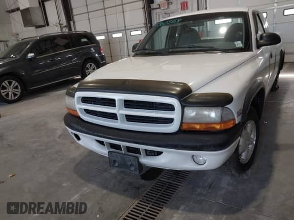✅ 1999 Dodge Dakota SLT • VIN: 1B7GL22X5XS134500 • Лот: 43605168. Размещён на IAAI с пробегом 134 502 миль миль. Получите бесплатный доступ к архиву аукционных продаж из США и посмотрите подробный отчёт об истории автомобиля на DreamBid. Изображение 6.