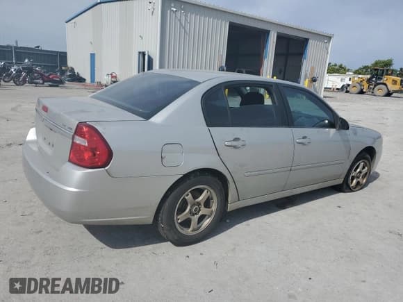 ✅ 2006 Chevrolet Malibu 2LT • VIN: 1G1ZT51816F297911 • Lot: 85100585. Listed on Copart with 230,078 mi. Free auction sales archive from the USA and detailed vehicle history report at DreamBid. Image 3.