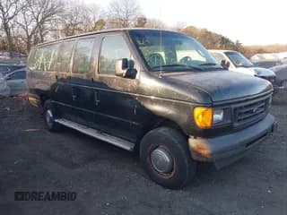 ✅ 2005 Ford Econoline Wagon XL • VIN: 1FBSS31L35HB17145 • Lot: 41436846. Wystawiony na IAAI z przebiegiem Nie podano. Bezpłatny archiwum sprzedaży aukcyjnych z USA i szczegółowy raport historii pojazdu na DreamBid. Zdjęcie 1.