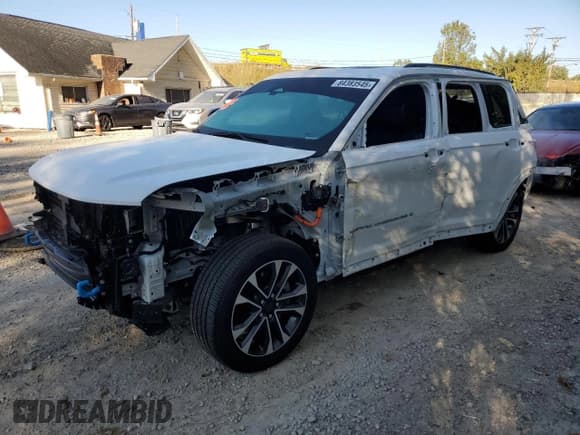 ✅ 2023 Jeep Grand Cherokee Overland • VIN: 1C4RJYD6XPC634054 • Lot: 84383545. Wystawiony na Copart z przebiegiem 24 102 mil. Bezpłatny archiwum sprzedaży aukcyjnych z USA i szczegółowy raport historii pojazdu na DreamBid. Zdjęcie 1.