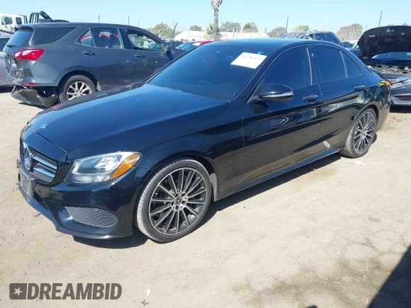 ✅ 2018 Mercedes-Benz C 300 • VIN: 55SWF4JB5JU266468 • Lot: 43356114. Listed on IAAI with 74,166 mi. Free auction sales archive from the USA and detailed vehicle history report at DreamBid. Image 2.