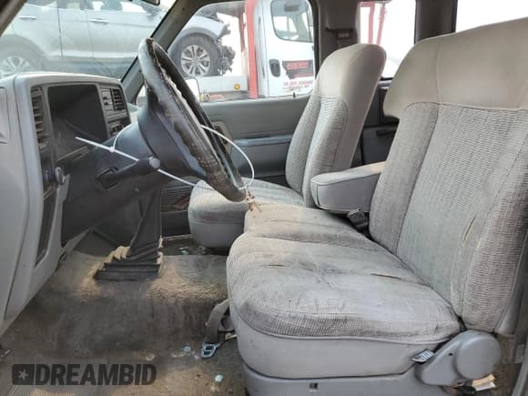 ✅ 1990 Ford Ranger • VIN: 1FTCR15T1LPA42846 • Lot: 88858905. Listed on Copart with 56,097 mi. Free auction sales archive from the USA and detailed vehicle history report at DreamBid. Image 13.