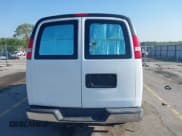 ✅ 2020 Chevrolet Express Cargo • VIN: 1GCWGAFG4L1136579 • Lot: 42368930. Wystawiony na IAAI z przebiegiem 148 792 mil. Bezpłatny archiwum sprzedaży aukcyjnych z USA i szczegółowy raport historii pojazdu na DreamBid. Zdjęcie 16.