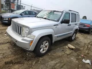 ✅ 2009 Jeep Liberty Rocky Mountain • VIN: 1J8GN28KX9W522624 • Lot: 67442405. Wystawiony na Copart z przebiegiem 117 940 mil. Bezpłatny archiwum sprzedaży aukcyjnych z USA i szczegółowy raport historii pojazdu na DreamBid. Zdjęcie 1.