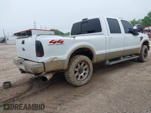 ✅ 2009 Ford F-250 XL • VIN: 1FTSW21R89EA13708 • Lot: 41835218. Listed on IAAI with 303,693 mi. Free auction sales archive from the USA and detailed vehicle history report at DreamBid. Image 4.