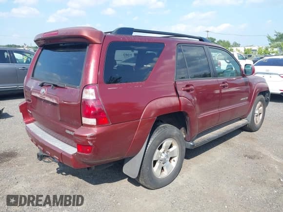 ✅ 2005 Toyota 4Runner Limited • VIN: JTEBT17R558022879 • Lot: 42836339. Listed on IAAI with 203,024 mi. Free auction sales archive from the USA and detailed vehicle history report at DreamBid. Image 4.
