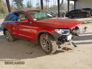 ✅ 2016 Mercedes-Benz GLC 300 • VIN: WDC0G4KB8GF058201 • Lot: 43396540. Wystawiony na IAAI z przebiegiem 95 733 mil. Bezpłatny archiwum sprzedaży aukcyjnych z USA i szczegółowy raport historii pojazdu na DreamBid. Zdjęcie 1.