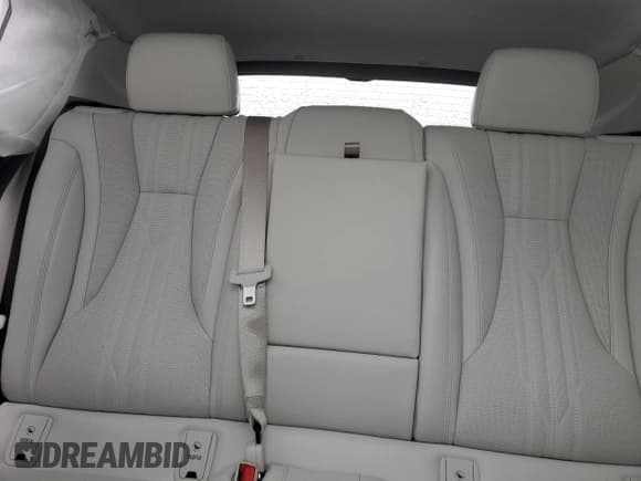 ✅ 2025 Buick Envision Avenir • VIN: LRBFZME49SD025170 • Lot: 90042585. Wystawiony na Copart z przebiegiem 4 723 mil. Bezpłatny archiwum sprzedaży aukcyjnych z USA i szczegółowy raport historii pojazdu na DreamBid. Zdjęcie 10.