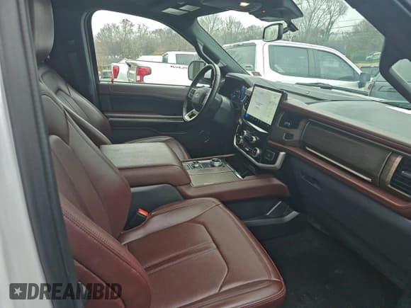 ✅ 2023 Ford Expedition Max Limited • VIN: 1FMJK2A87PEA50448 • Lot: 95891615. Listed on Copart with 41,685 mi. Free auction sales archive from the USA and detailed vehicle history report at DreamBid. Image 5.