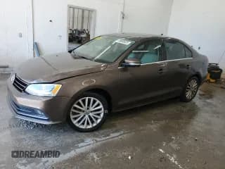 ✅ 2015 Volkswagen Jetta SE • VIN: 3VWD07AJ6FM242313 • Лот: 68890625. Опубликован ранее на Copart с пробегом 149 032 миль. Бесплатный доступ к архиву аукционных продаж из США и подробный отчёт об истории автомобиля на DreamBid. Изображение 1.