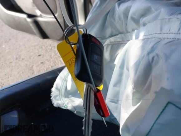 ✅ 2021 Mitsubishi Outlander ES • VIN: JA4ARUAU5MU035385 • Lot: 43494720. Listed on IAAI with 81,112 mi. Free auction sales archive from the USA and detailed vehicle history report at DreamBid. Image 11.